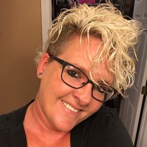 Meet your Posher, Heidi